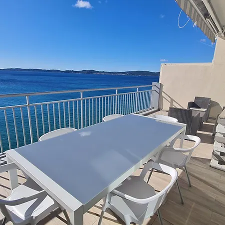 2/3 Pieces En Front De Mer Avec Climatisation, Parking Et Animaux Admis - Fr-1-780-4 *