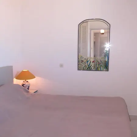 2/3 Pieces En Front De Mer Avec Climatisation, Parking Et Animaux Admis - Fr-1-780-4 Apartment *